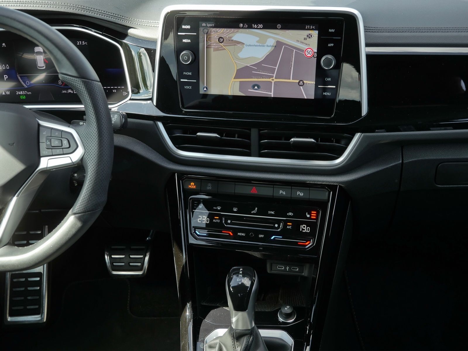 Volkswagen T-Roc - Bild 6