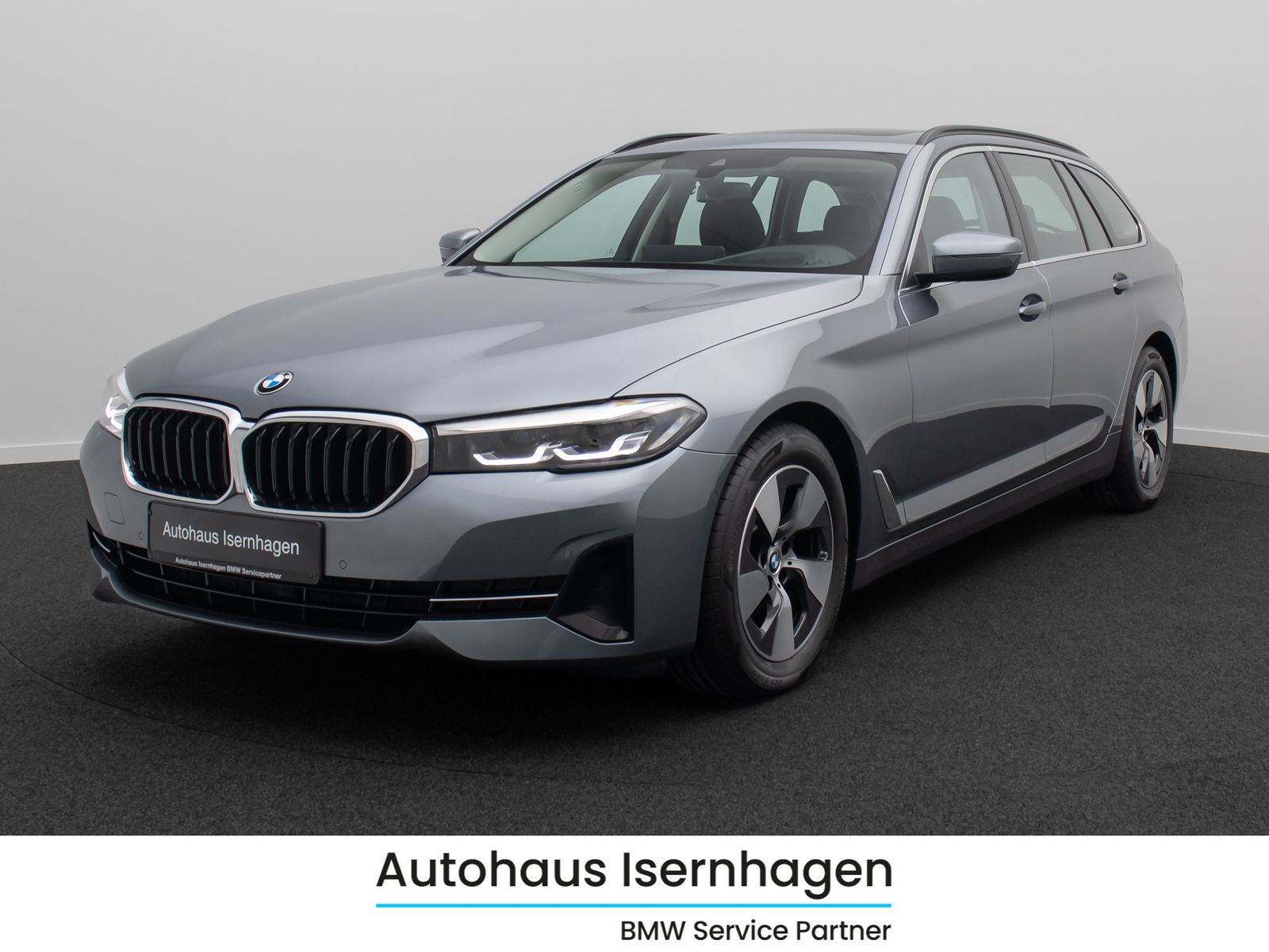 Fahrzeugabbildung BMW 520d Kamera HUD Alarm Panorama DAB Leder Sport