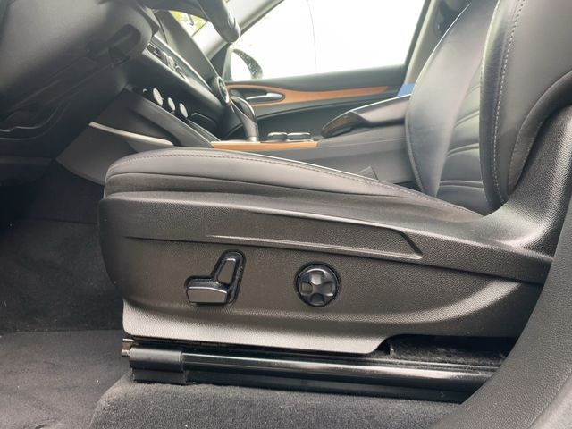 Stelvio 2.0 Turbo 16V First Edition Q4
