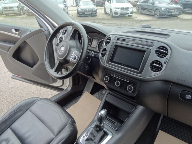 Fahrzeugabbildung Volkswagen Tiguan Sport Style 4Motion/Xenon/SitzH/PDC/Leder