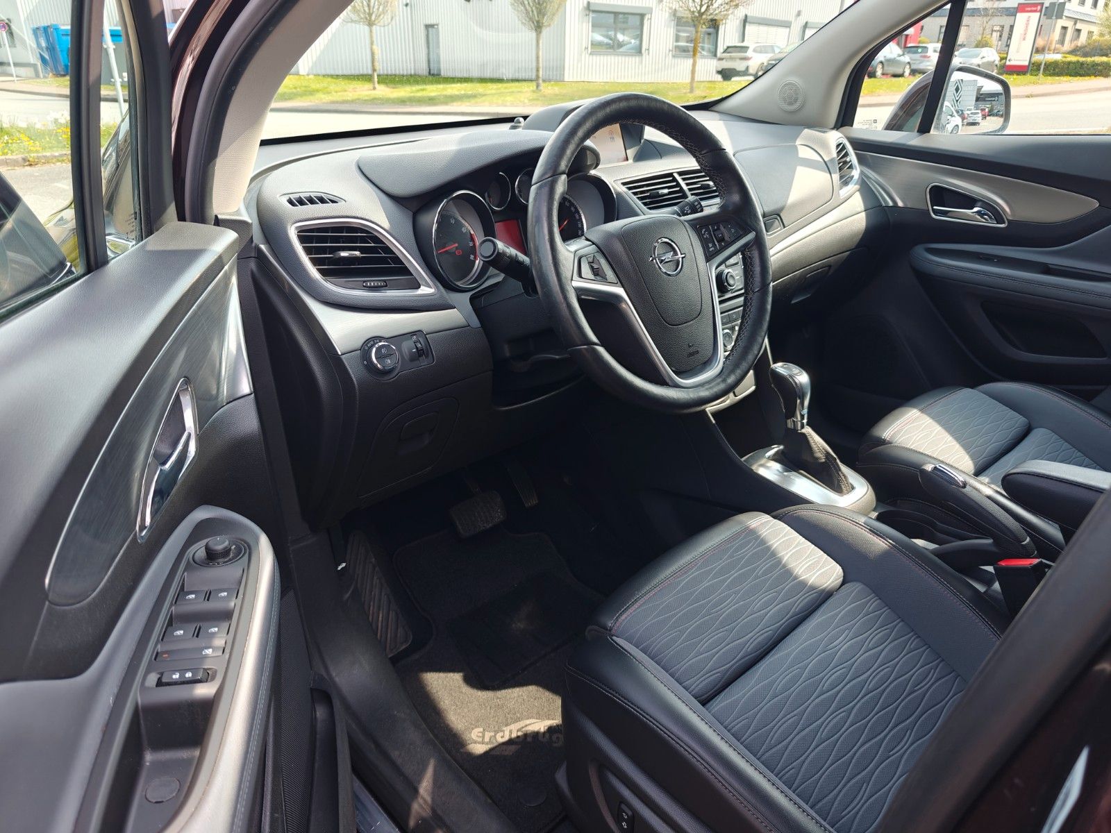 Fahrzeugabbildung Opel Mokka Innovation - Navi, Kamera, SHZ, LHZ, 4S -