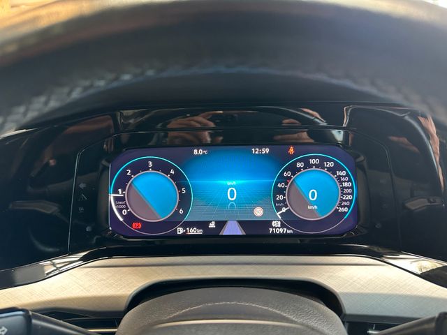 Volkswagen Golf VIII Variant Life *2. Hand*ACC*App-Connect*