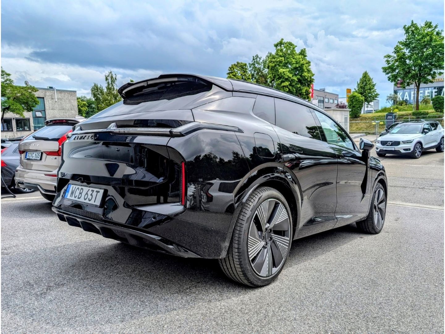 Lynk & Co 08