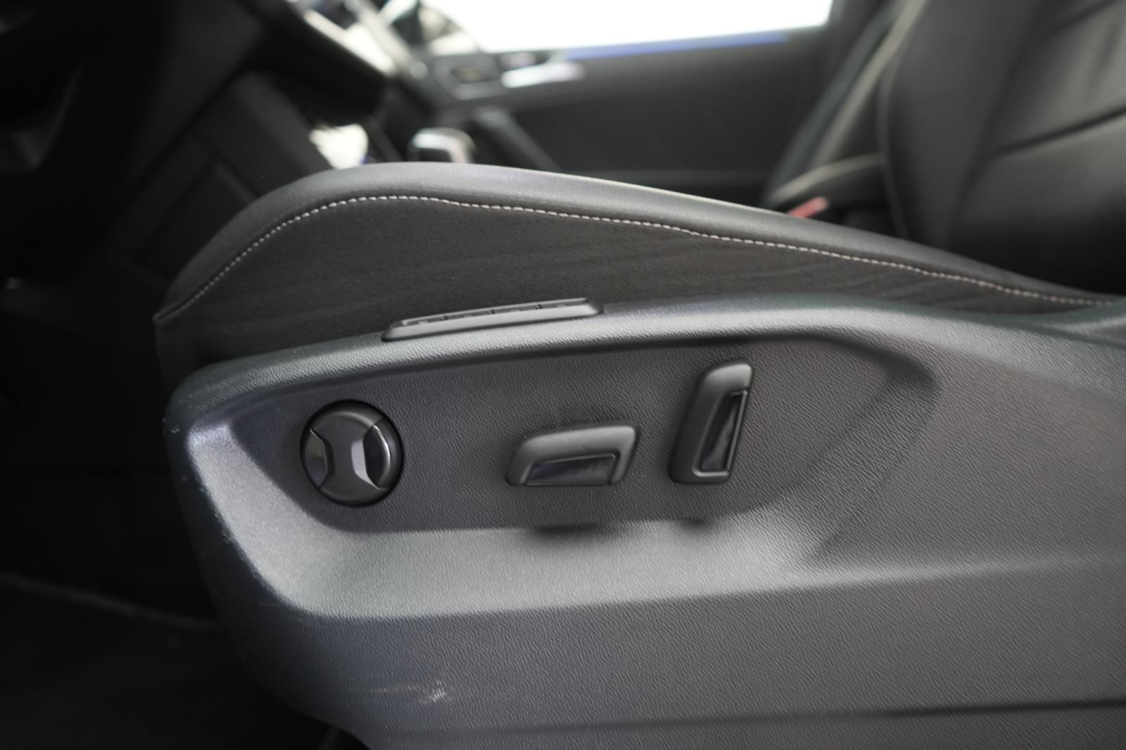Volkswagen Tiguan Allspace 2.0 TDI 4Motion DSG R-Line ACC/K foto 32