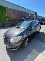 Toyota Auris 2.0 D-4D | TÜV neu - Toyota Auris in Solingen
