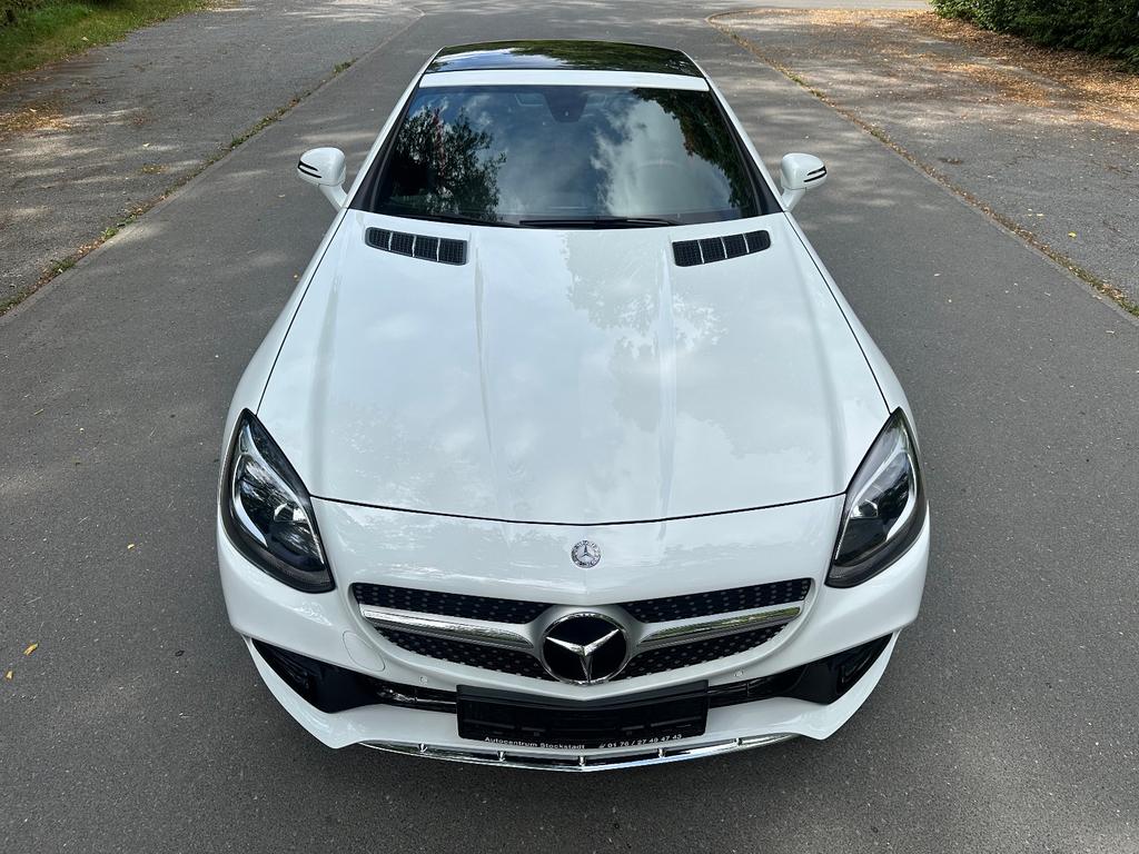 Mercedes-Benz SLC 200