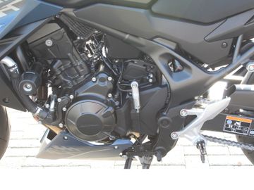 Honda CB750 Hornet e-Clutch *inkl. Zubehör