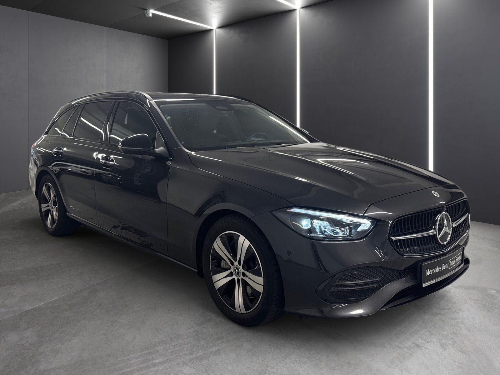 Fahrzeugabbildung Mercedes-Benz C 200 T Avantgarde*Distro*360°*Totwink*Night*LED