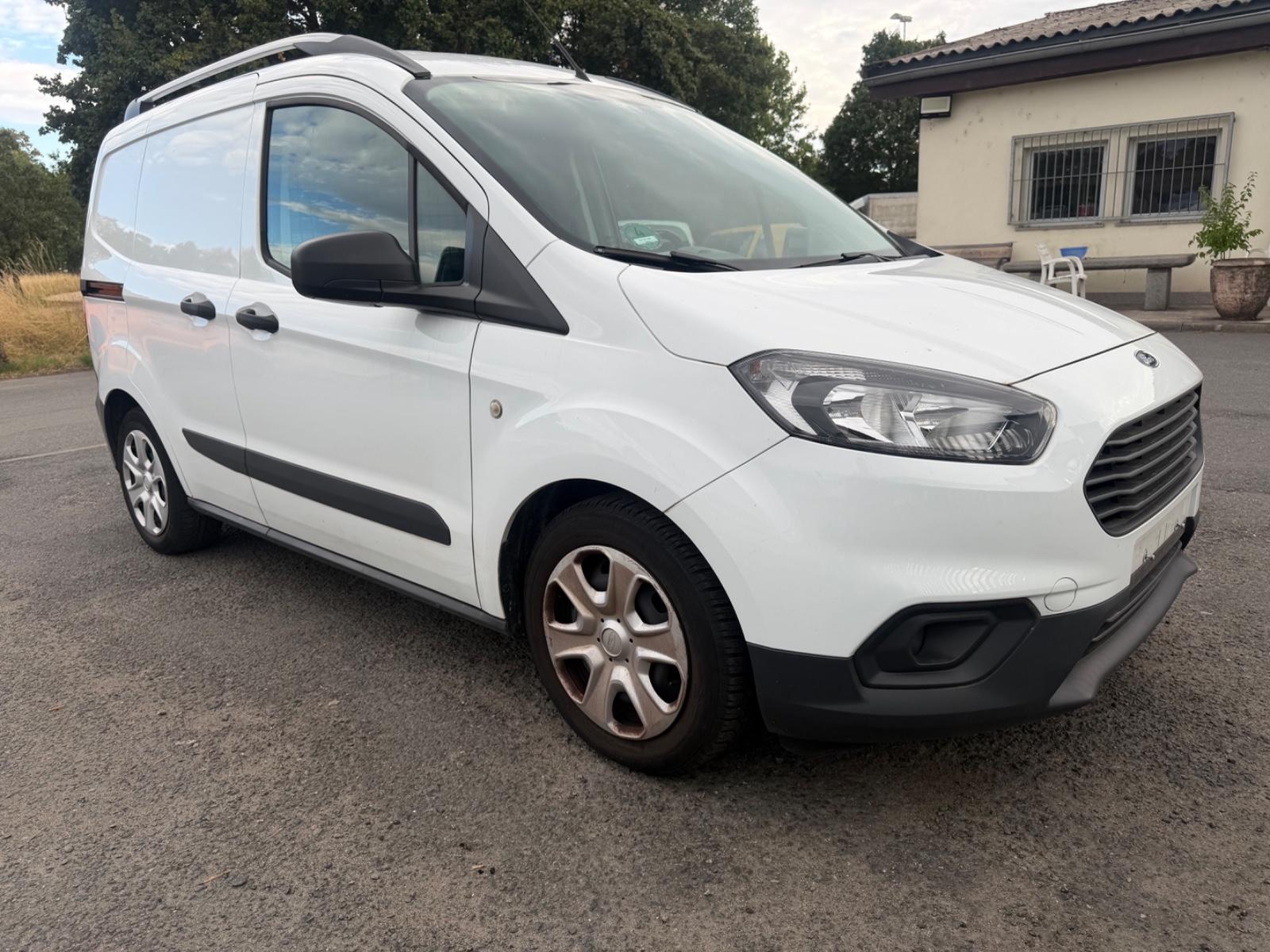 Ford Transit Courier Trend