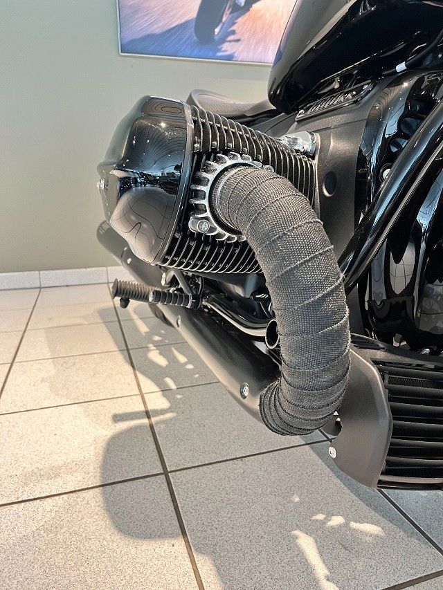Fahrzeugabbildung BMW R18 Umbau BlackBob