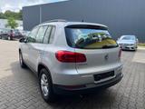 Volkswagen Tiguan Trend & Fun BMT KLIMA/SHZ/RADIO/CD/* - Volkswagen Tiguan aus 2012