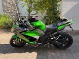 Kawasaki Ninja 1000 SX mit Zubehör - KAWASAKI SX