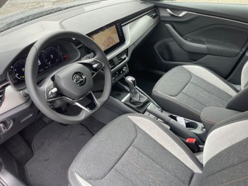 Fahrzeugabbildung SKODA Kamiq 1.0 TSI Style DSG Navi/LED/ACC/Alu17"