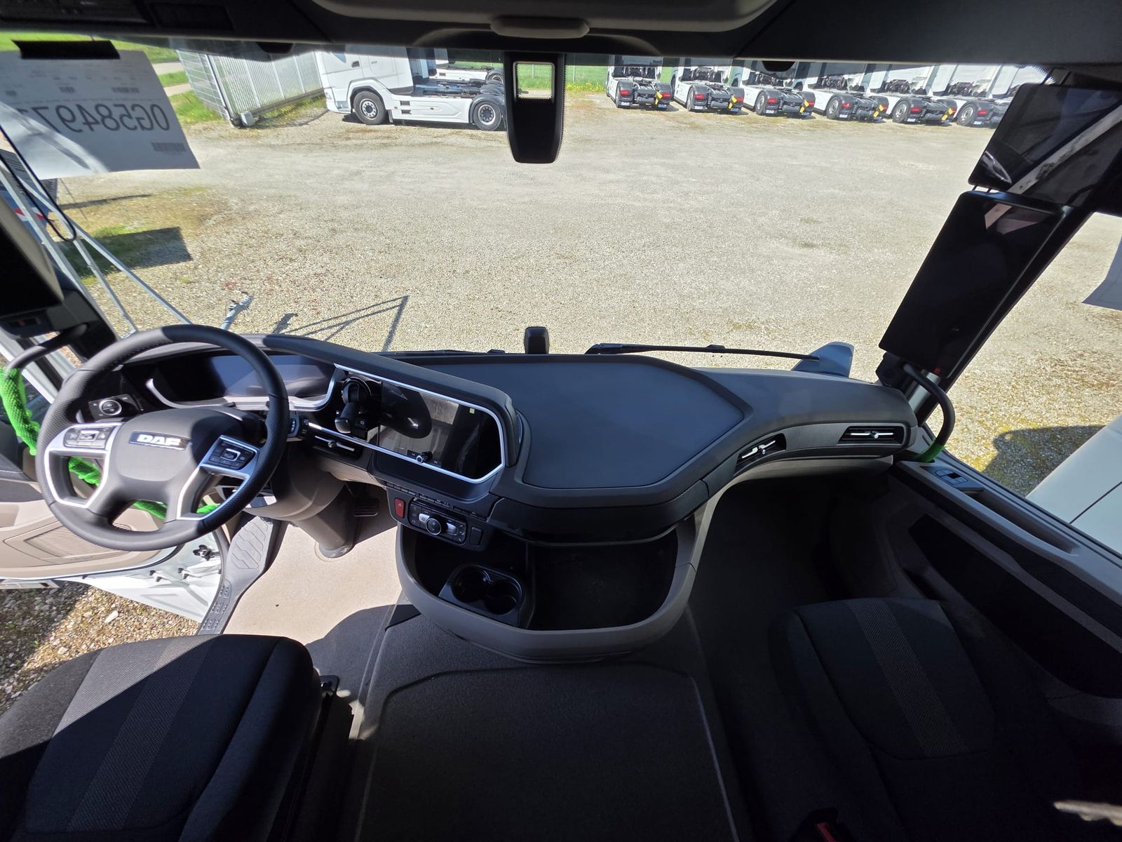 Fahrzeugabbildung DAF FT XG 480  4x Verfügbar