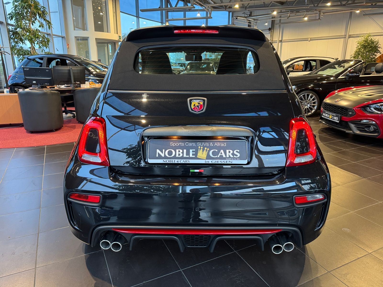 Fahrzeugabbildung Abarth 695C BEATS KLIMA XEN NAV PDC ALU