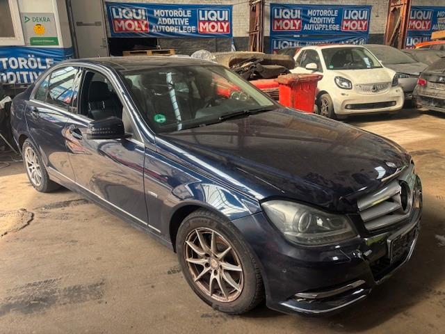 Mercedes-Benz C 200 C Limousine C 200 CGI BlueEfficiency