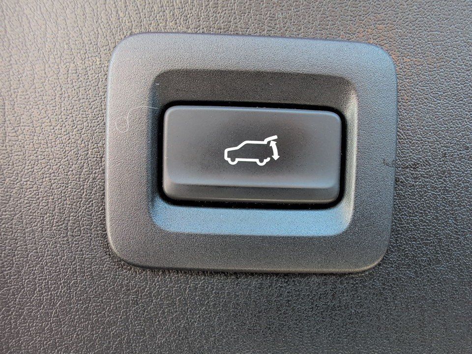 Fahrzeugabbildung Mazda CX-5 SKYACTIV-D AWD AT EDITION100 HUD+360+NAVI++