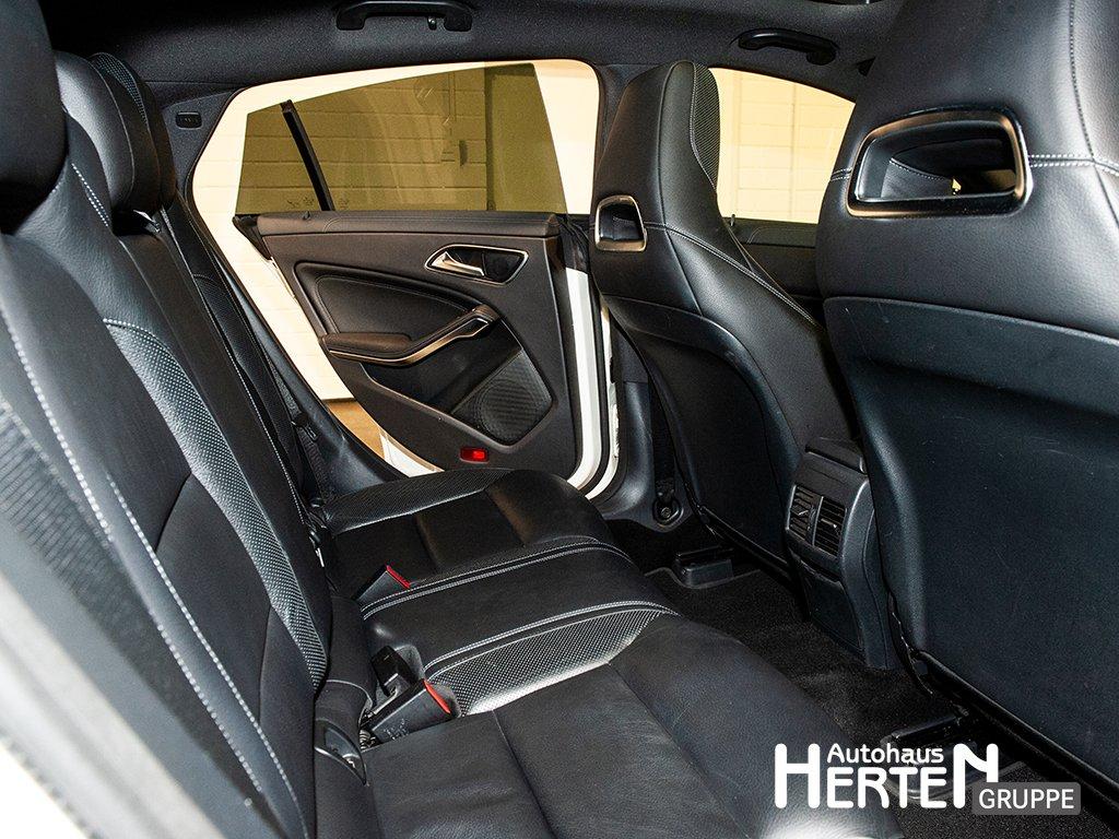Mercedes-Benz CLA 200 SB +AMG Line+KAMERA+PANORAMA-SD+NIGHT-P.