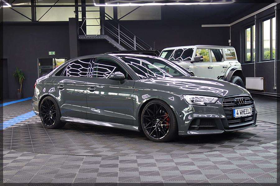 Audi A3 2.0 TFSI S tronic quattro S Line PANO / CAM