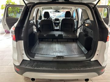 Ford Kuga Cool & Connect