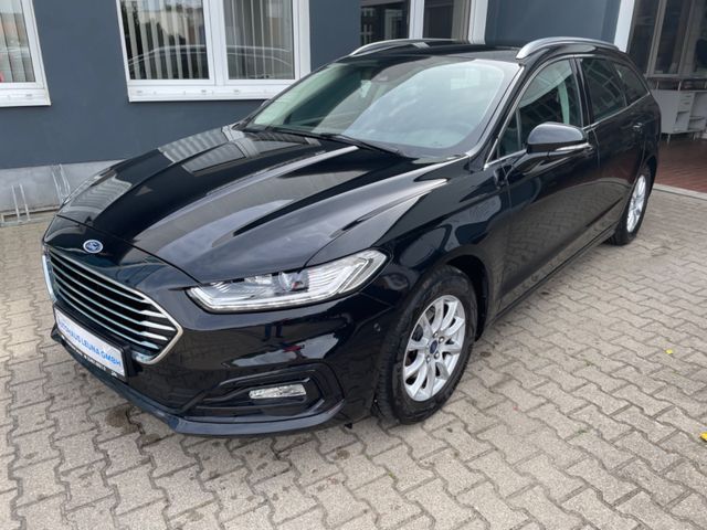 Ford Mondeo Kombi TDCi150 LED/NAV/DAB/SHZ/FSH/AHK