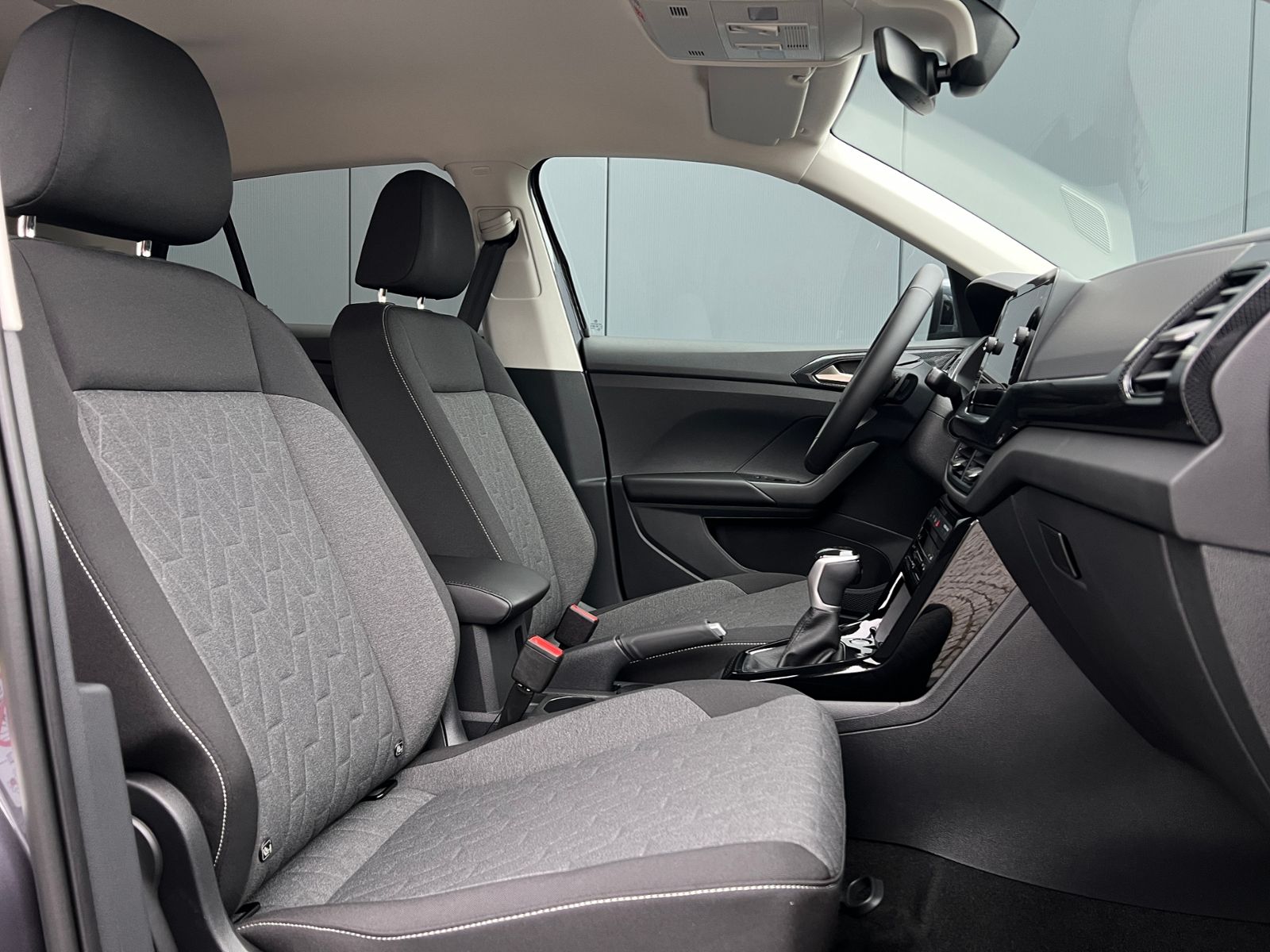 Fahrzeugabbildung Volkswagen T-Cross Life 1.0 TSI DSG *IQ.Light, ACC, App-Con