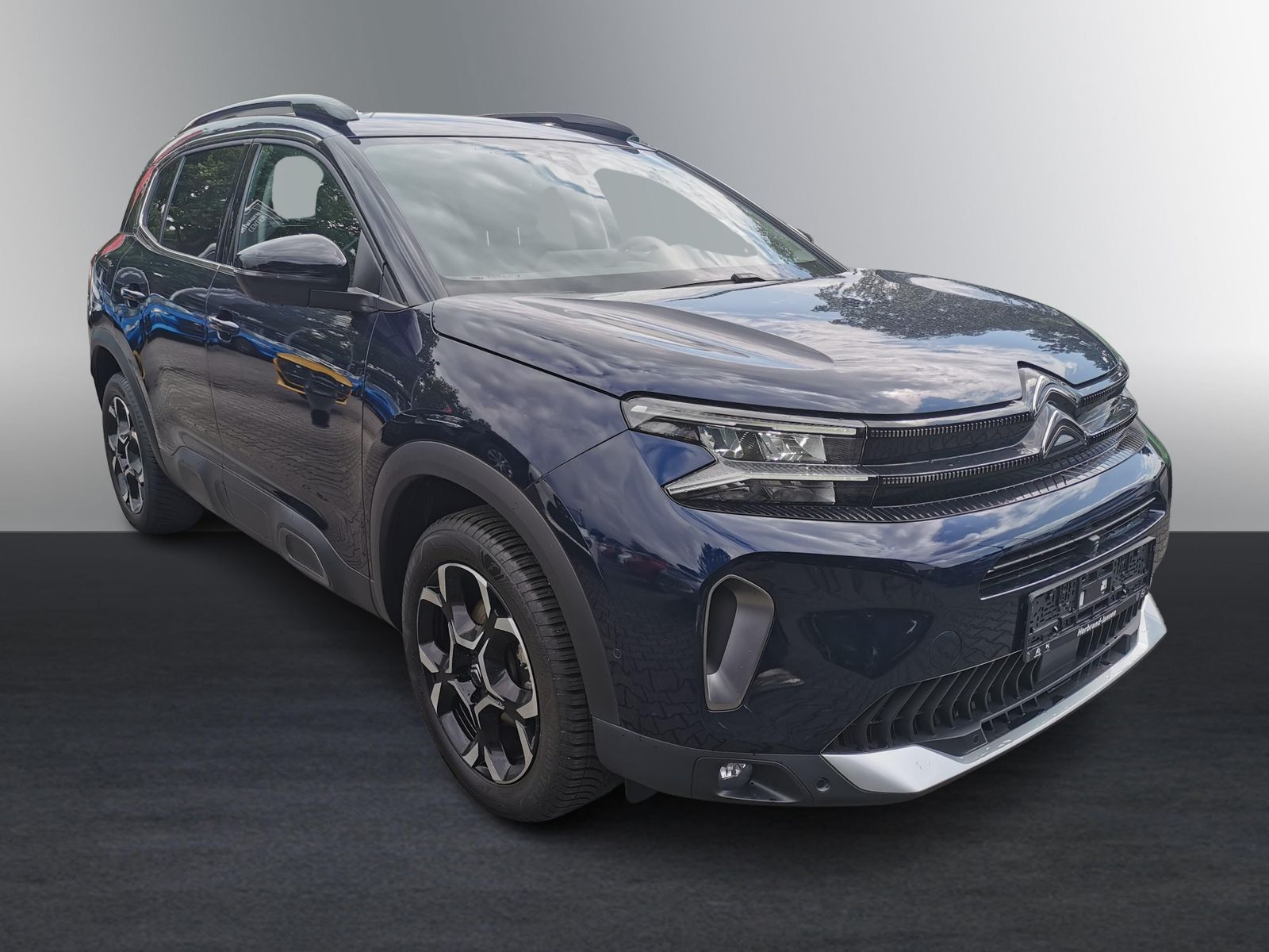 Fahrzeugabbildung Citroën C5 Aircross Shine+NAVI+SHZ+USB+LED+ACC+AWR+