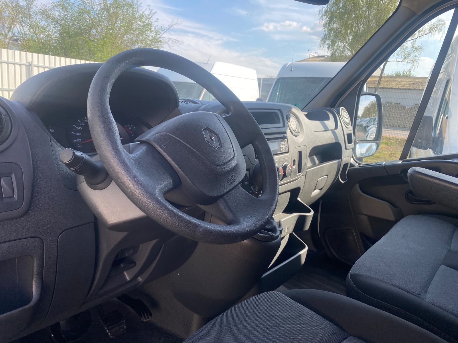 Fahrzeugabbildung Renault Master III Kasten L3H2, 3,5t,1Hd,Kamera,10064