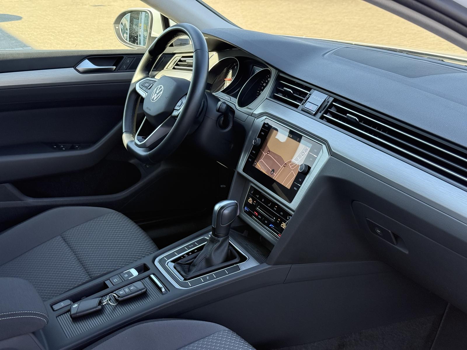 Volkswagen Passat ,R-Kam,Winter,CarPlay,3-Zonen,ACC, миниатюра 25