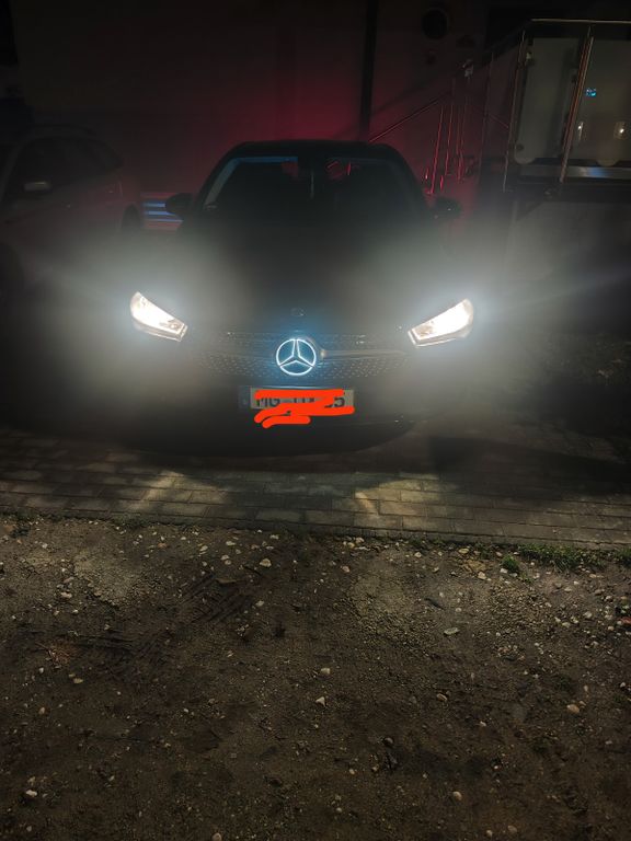Image of Mercedes-Benz CLA 180 Shooting Brake