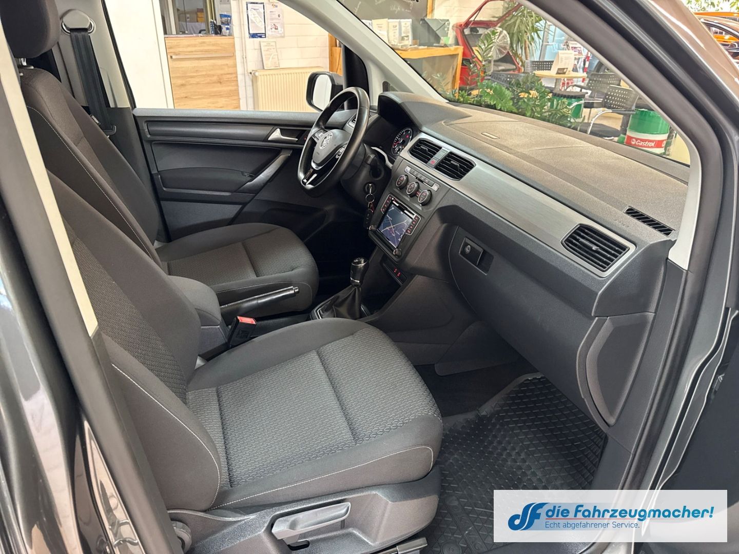 Fahrzeugabbildung Volkswagen Caddy Trendline BMT 4Motion 2.0 TDI EU6d-T Navi