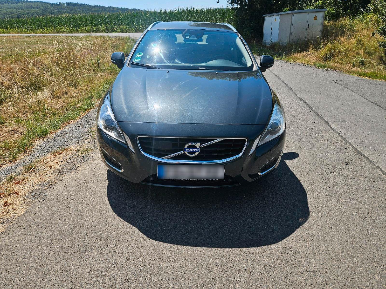 Volvo V60 2011 — photo 7