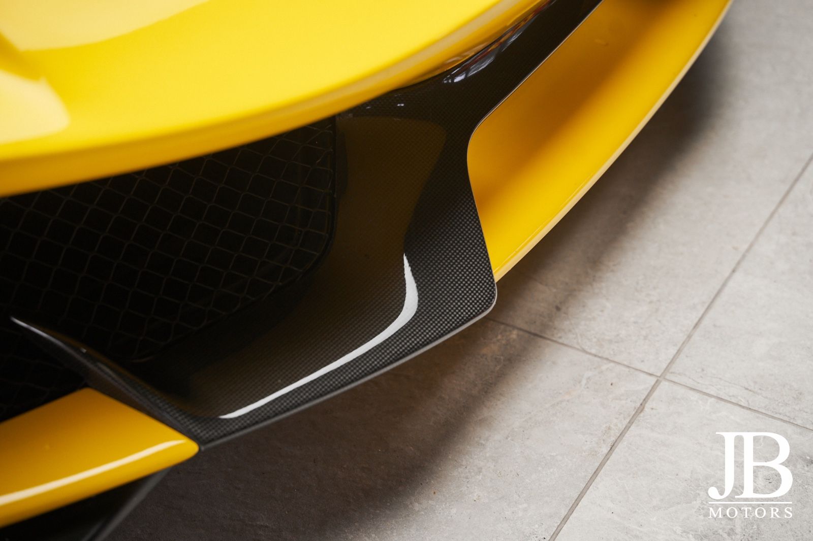 Fahrzeugabbildung Ferrari 488 Pista Racing Seats Lightweight Carbon German