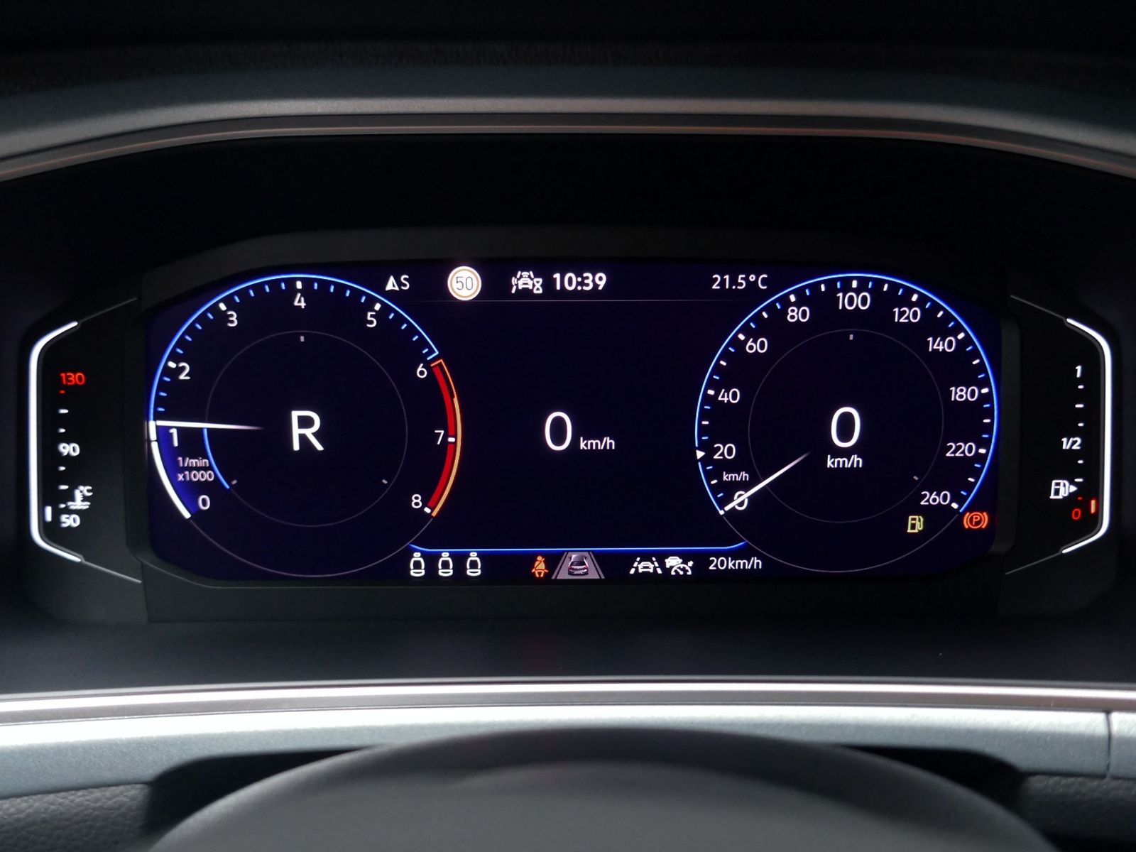 Fahrzeugabbildung Volkswagen T-Roc GOAL 1.5 TSI DSG | LED AHK RFK ACC