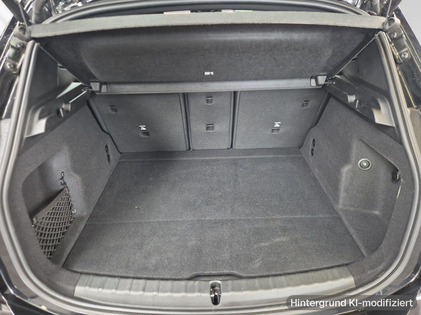 BMW 223 Active Tourer - Bild 15