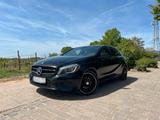 Mercedes-Benz A220 CDI - Mercedes-Benz 220: A