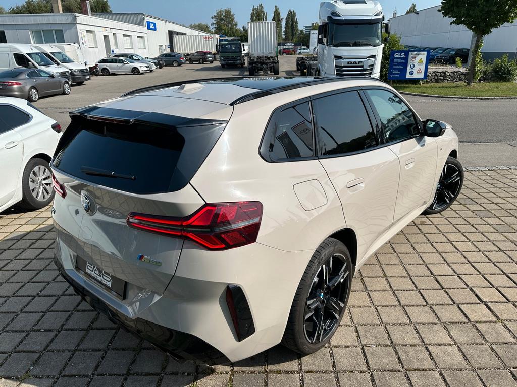 BMW X3 M50