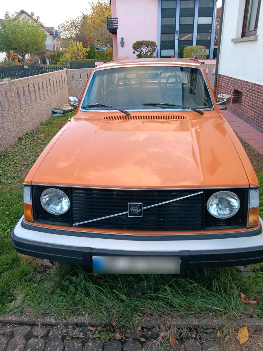 Volvo 244