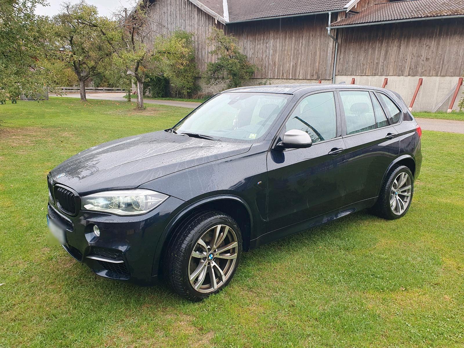 BMW X5 M50