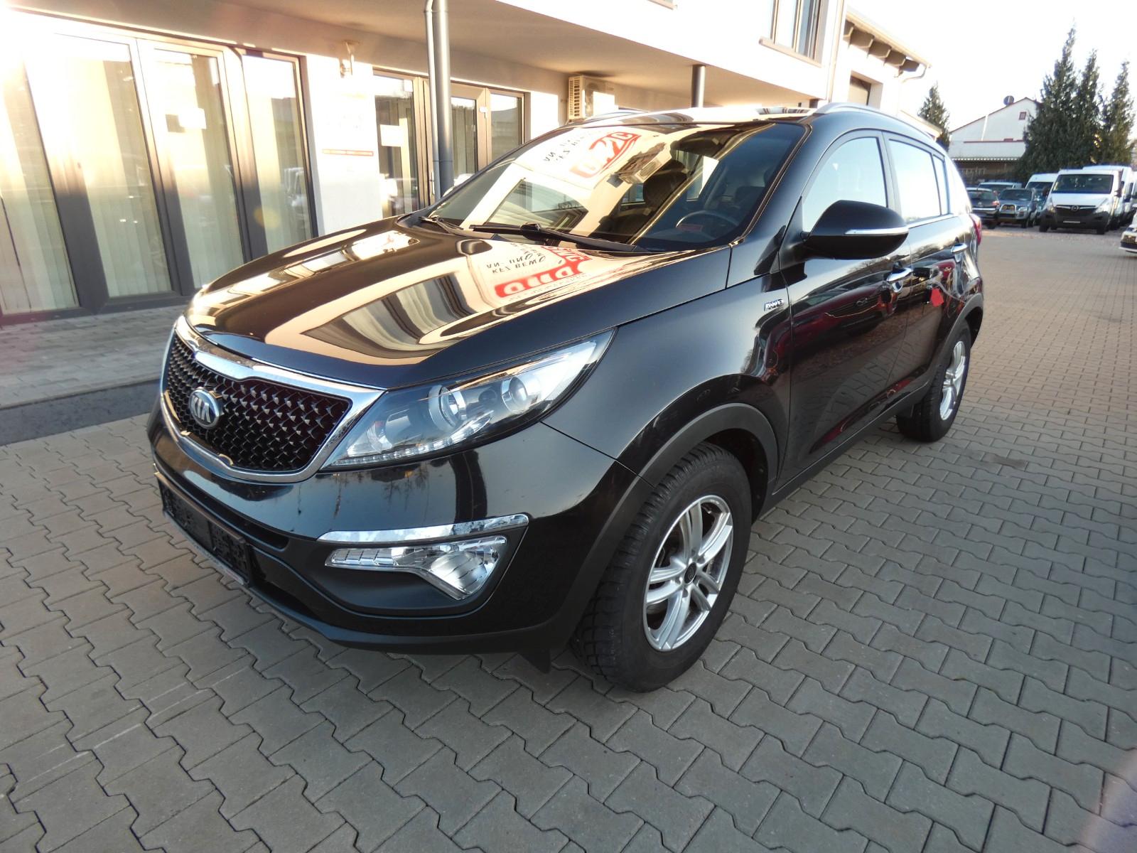Kia Sportage Vision 4WD Klima AHK Schwarz Met.