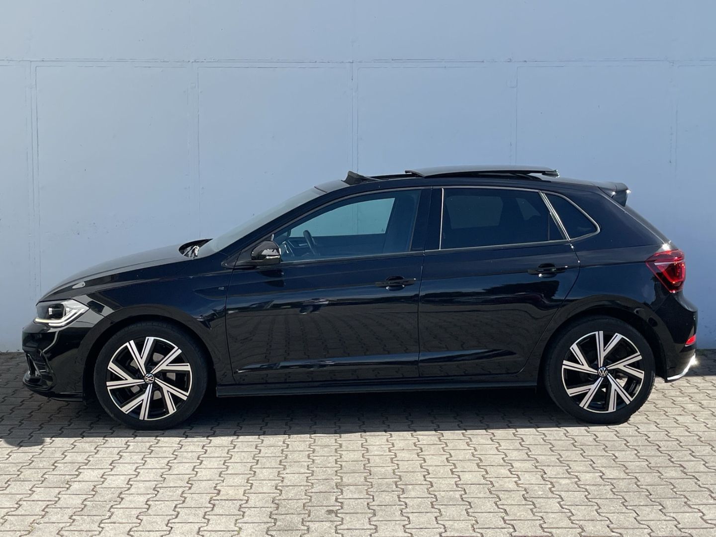 Polo 1.0 TSI DSG R-Line Pano/Kamera/ACC/App-Con.