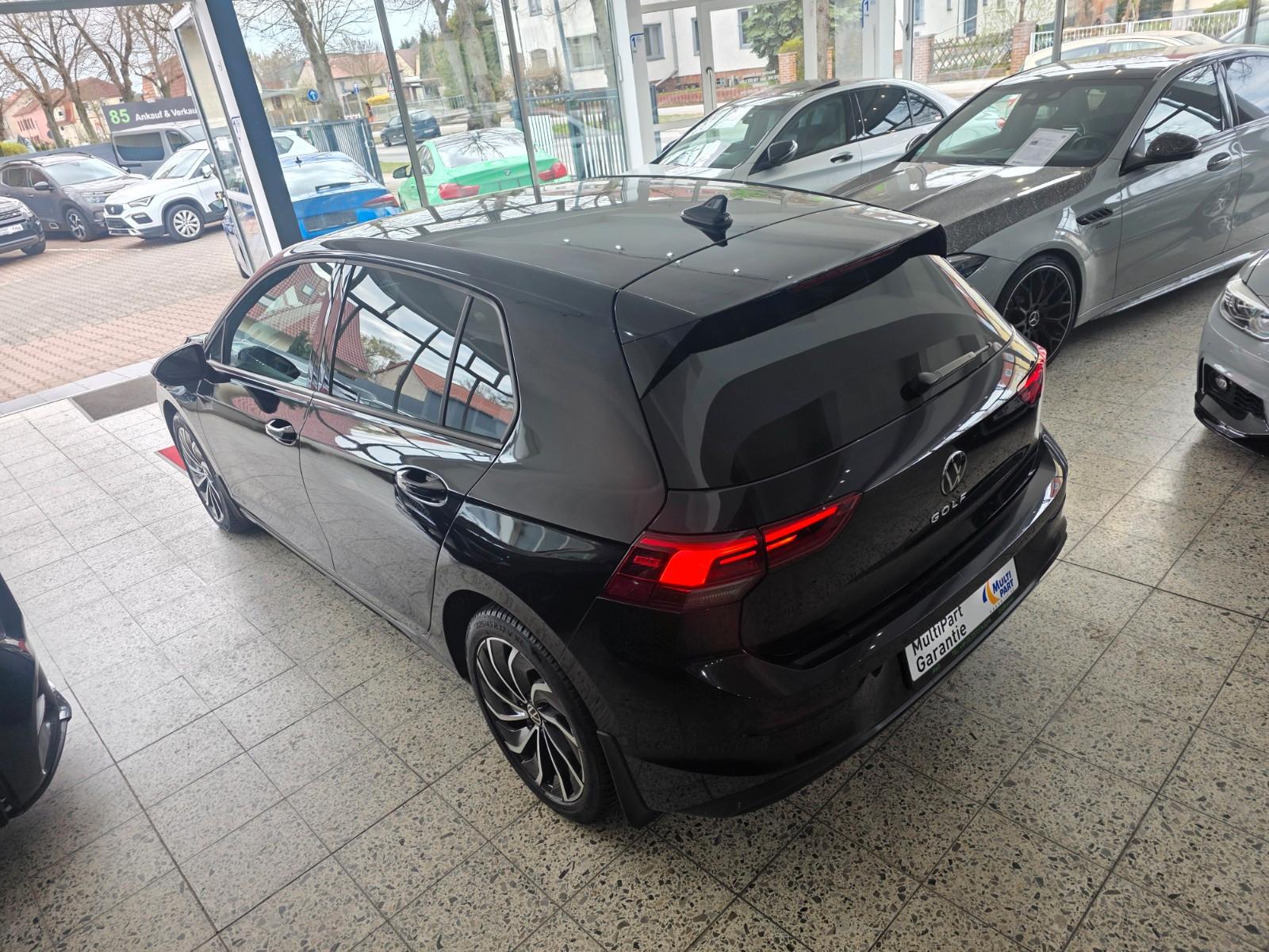 Volkswagen Golf VIII Lim. Life, миниатюра 11