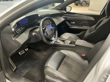 Peugeot 408 - 6