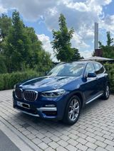 BMW X3 xDrive20i xLine AHK StdHzg NAVI LED HIFI uvm - BMW X3: Blau