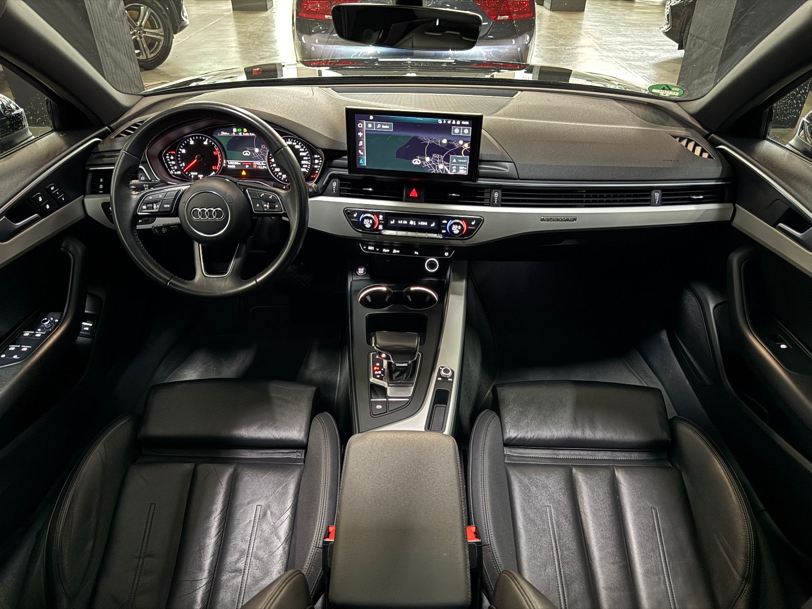 Fahrzeugabbildung Audi A4 45 TDI QUATTRO 2X S-LINE BLACK EDITION 19´RS