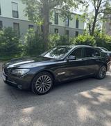 BMW f01 750i - BMW 750 aus 2010: 750i