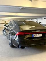 Audi A7 55 TFSI V6, RS-Line, 355 PS, LED Matrix - Audi: R7