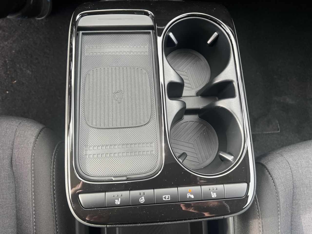 Fahrzeugabbildung Hyundai IONIQ 5 CENTRIQ *Bose-Soundsystem* ACC AUT Kam.