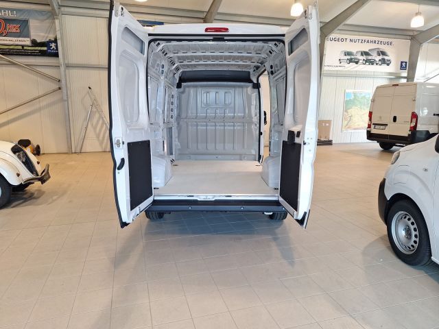 Peugeot Boxer HDi 330 L2H2 S&S