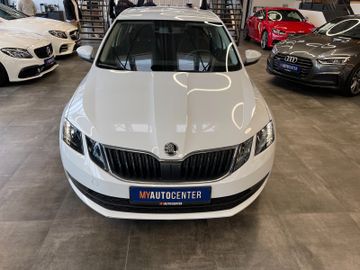 MYAUTOCENTER – Gebraucht- und Jahreswagen mit Werkstattservice in Pfaffenhofen Skoda Octavia Lim. Active *1. Hand*LED*Klima*PDC*TÜV*
